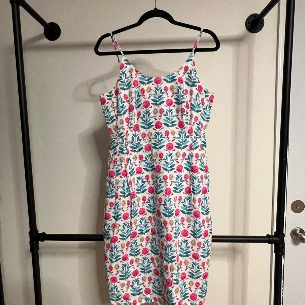 Petite Floral Scoop Neck Sheath Dress